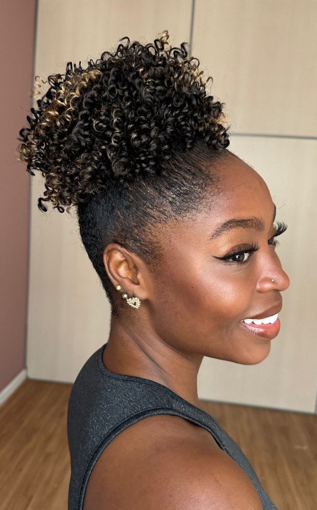 RABO AFRO P90 - CASTANHO ESCURO COM MECHAS F4/27 (ORGÂNICA)