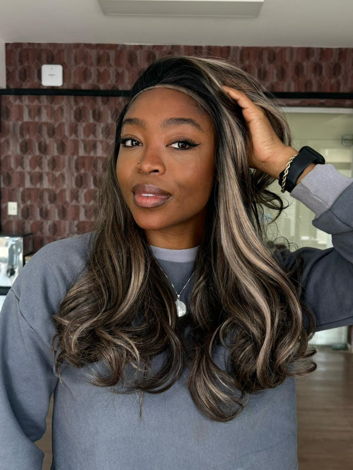 LACE FRONT HELOÍSA - REFLEXOS 26R SLEEK (PREMIUM)