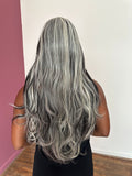 LACE FRONT JESSIE - PRETO COM BRANCO (FUTURA)
