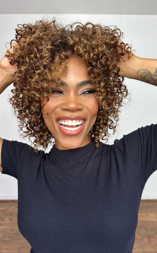 WIG TALULA - CASTANHO COM MECHAS 33/22 (FUTURA)