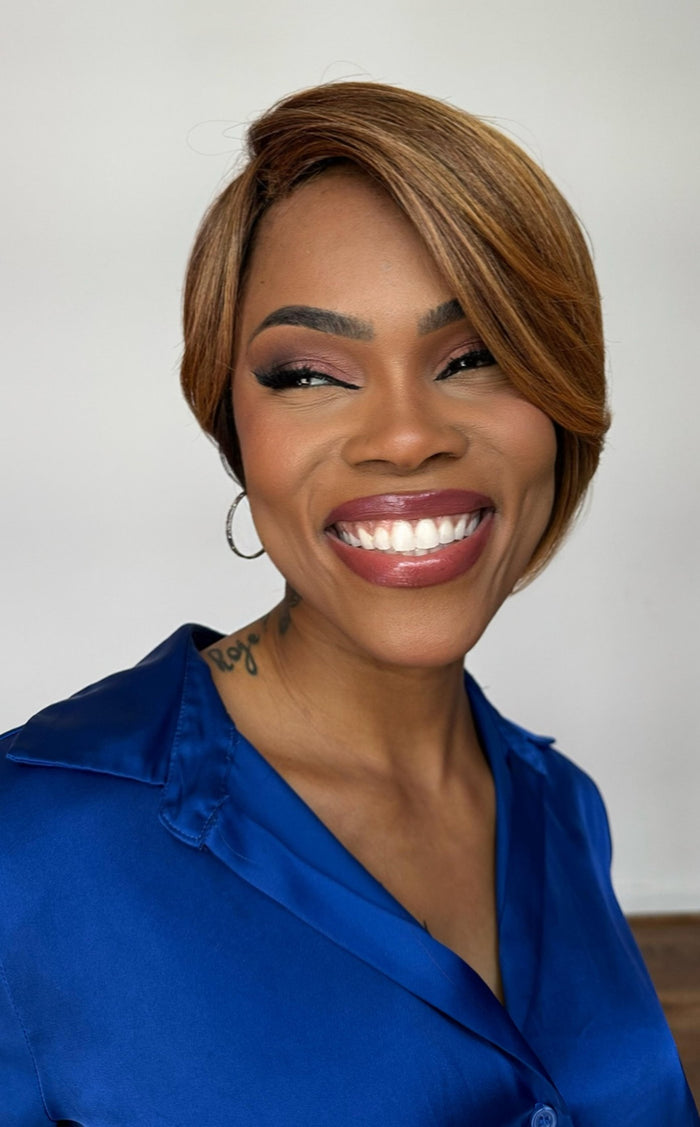 WIG ERIKA - OMBRE 26Q SLEEK (PREMIUM)