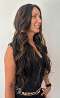 LACE FRONT BEATRIZ - PRETO COM MECHAS BTSN2/27 SLEEK (PREMIUM)