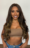 LACE FRONT NELI - CASTANHO COM MECHA 8A/26D SLEEK (PREMIUM)