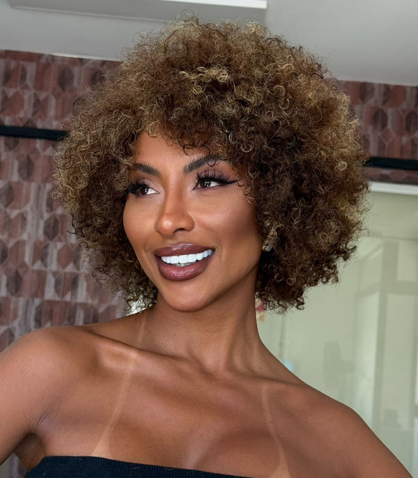 WIG LORENA - CASTANHO COM MECHAS 4/27 (HUMANA)