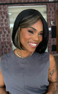 WIG JOVIE - PRETO COM MECHAS LOIRAS 1B/27P (PREMIUM)