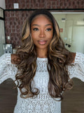 LACE FRONT EMILIA - CASTANHO COM MECHAS 8A/27YA SLEEK (PREMIUM)