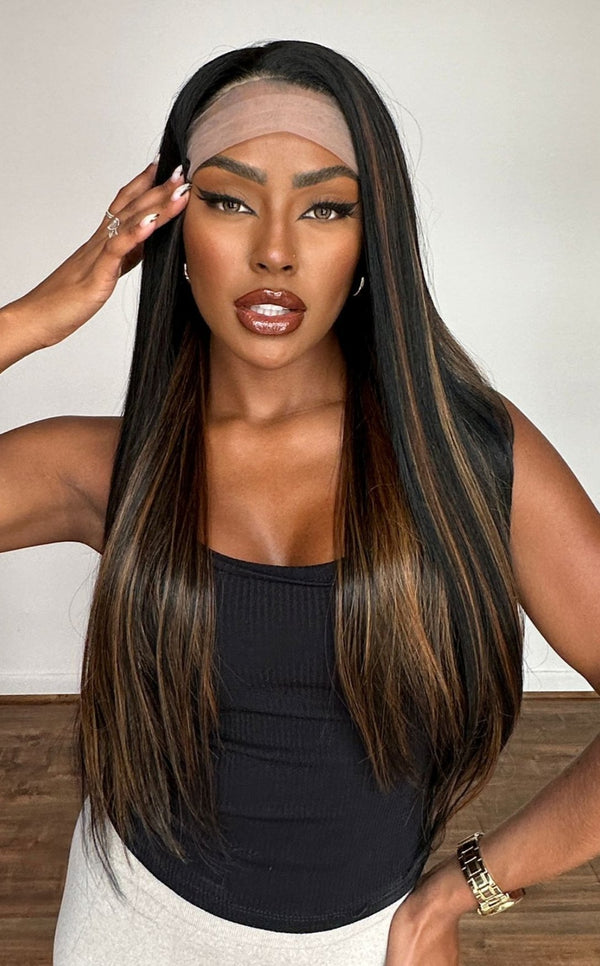 LACE FRONT FLORA - CASTANHO ESCURO COM MECHAS OP4/27613 (PREMIUM)