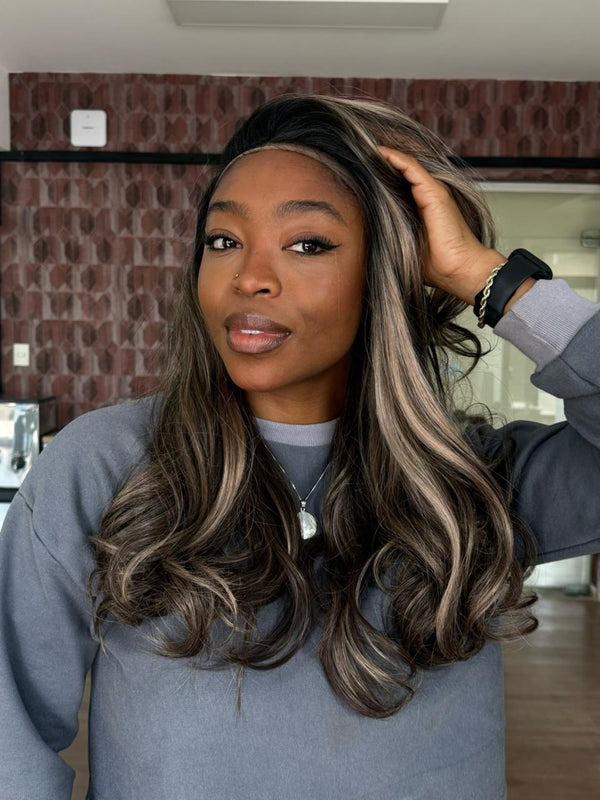 LACE FRONT HELOÍSA - REFLEXOS 26R  SLEEK (PREMIUM)