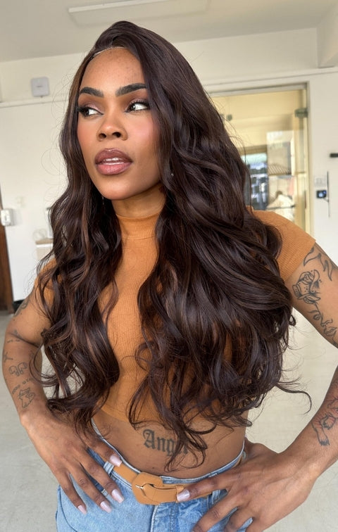 LACE WIG LOS ANGELES - CASTANHO COM MECHAS MEL 4/30 (PREMIUM)