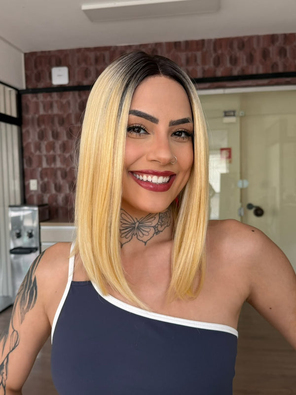 LACE FRONT DELLA - GOLD BLONDE  (PREMIUM)